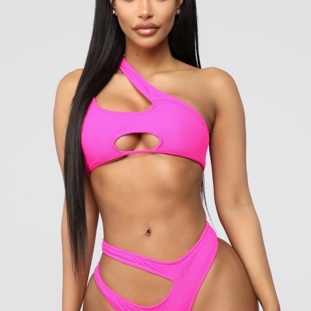 Neon pink sexy strappy bikini size small